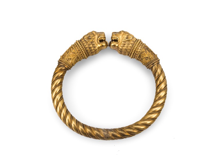 Bracelet with lion heads from the Kertch treasures series - фото, ракурс 1