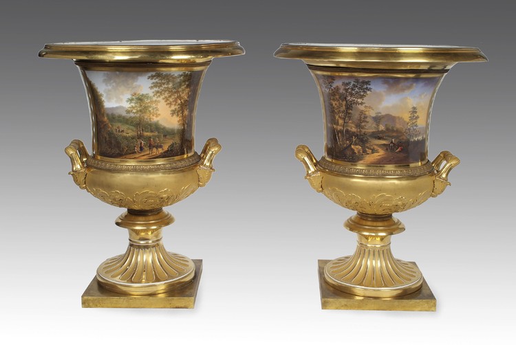Pair of crater vases with imags of Italian landscapes, after the original paintings by Jan Dirksz Both - фото, ракурс 1