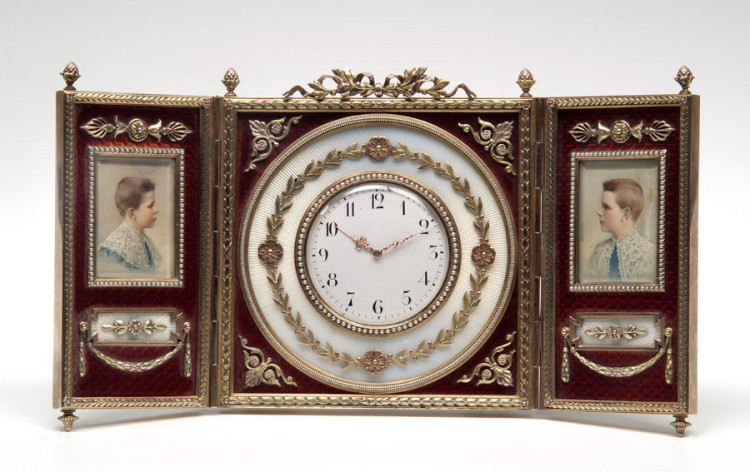 Desk clock with portraits of the younger sons of Prince Valdemar of Denmark - фото