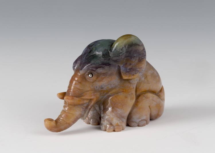 Elephant figurine - фото, ракурс 1