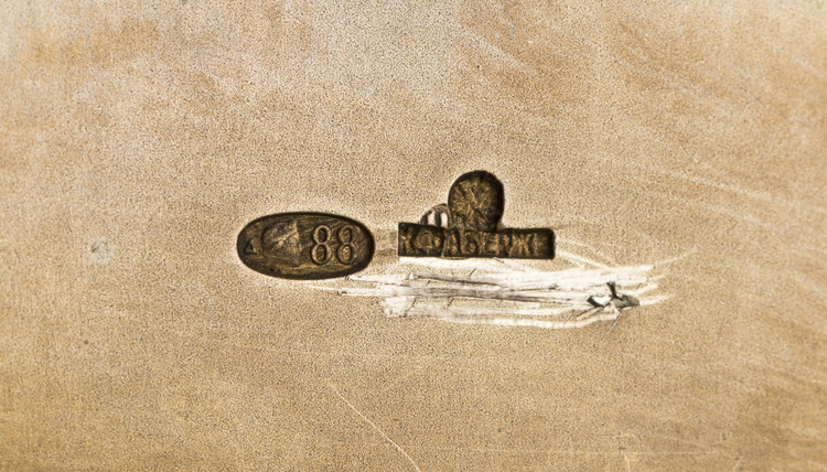 Портсигар с эмалевой миниатюрой «Витязь на распутье» (по картине В. Васнецова) - фото, ракурс 3